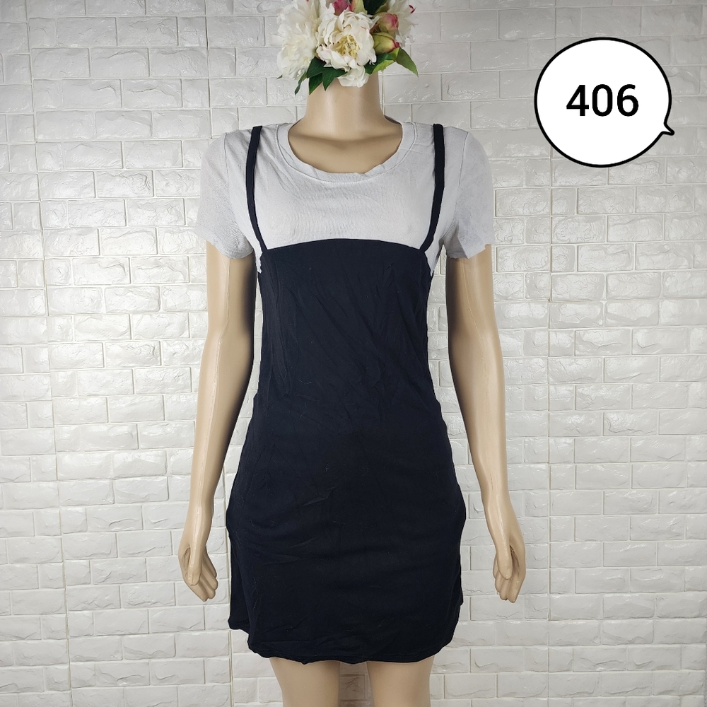 Black & White Medium Dress – Casual Chic Everyday Midi/Mini Dress
